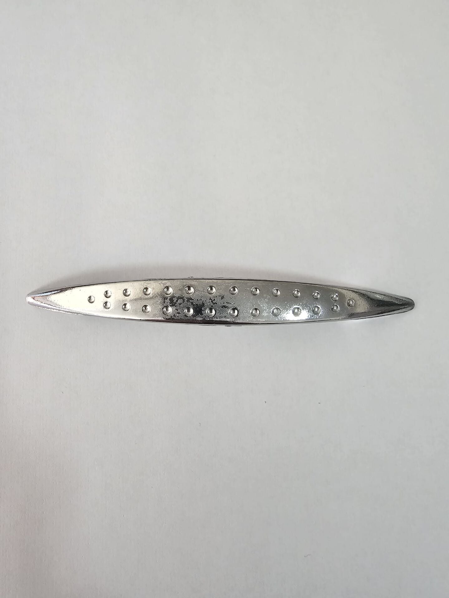 ÇEKMECE KULP 96 MM NOKTALI – Modern Desenli Dekoratif Mobilya Kulpu