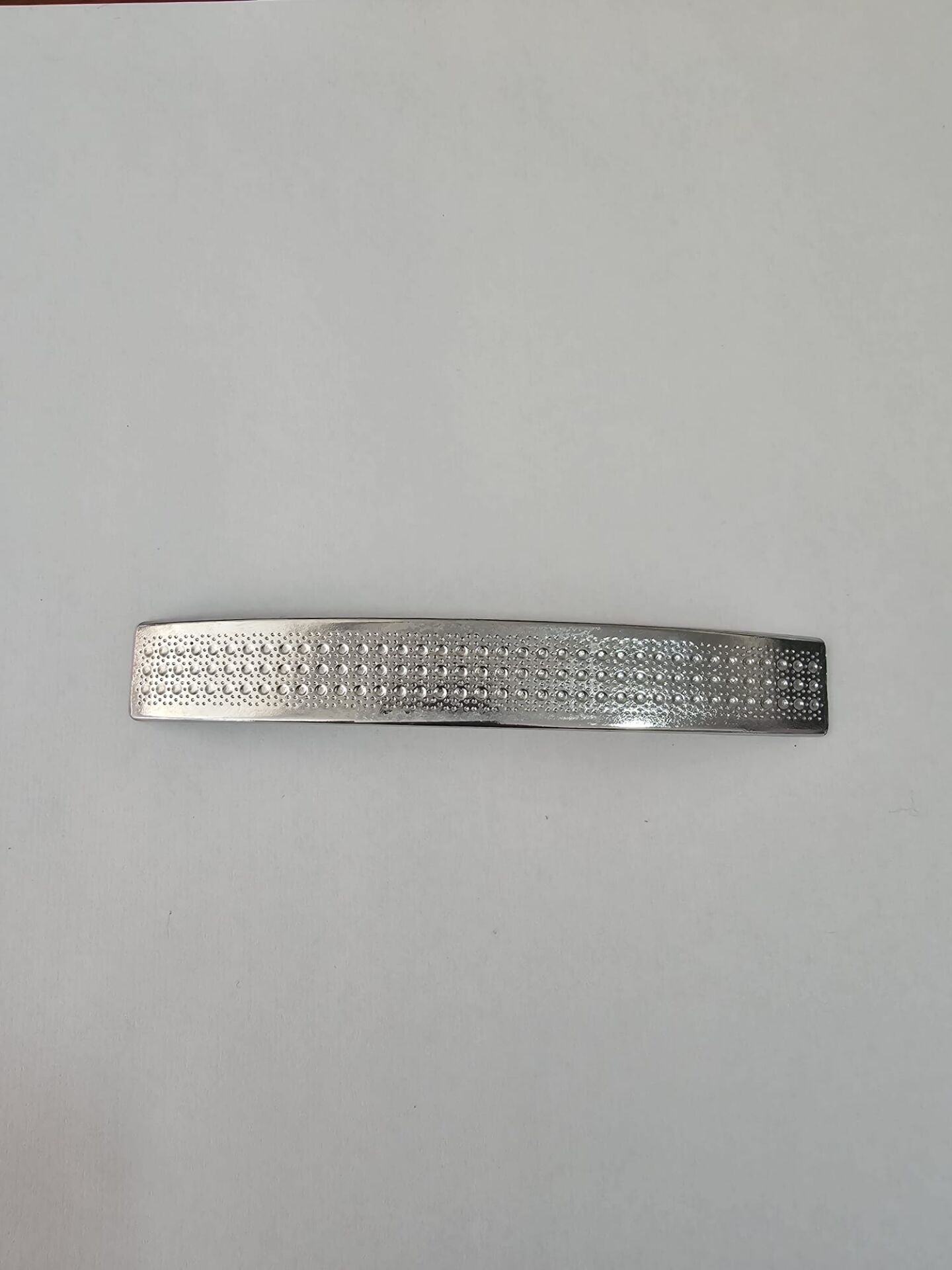 ÇEKMECE KULPU NOKTALI 96 MM YALI – Dekoratif Dokulu Modern Mobilya Kulpu